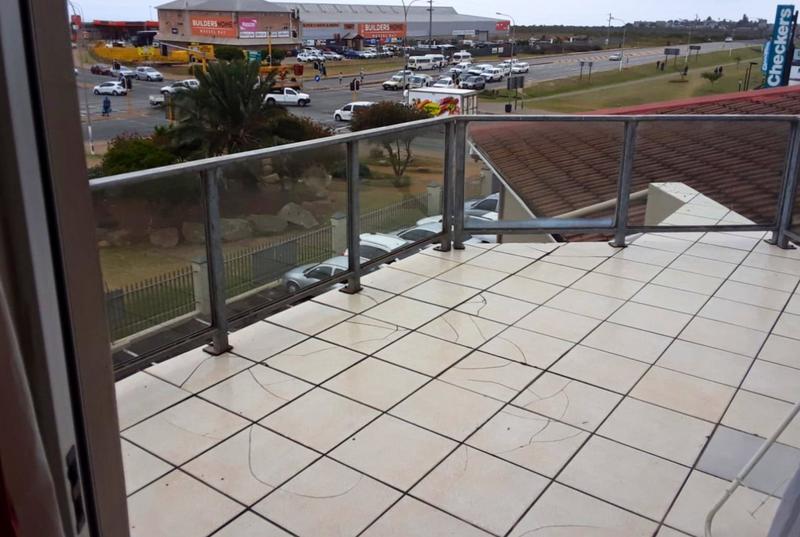 2 Bedroom Property for Sale in Heiderand Western Cape